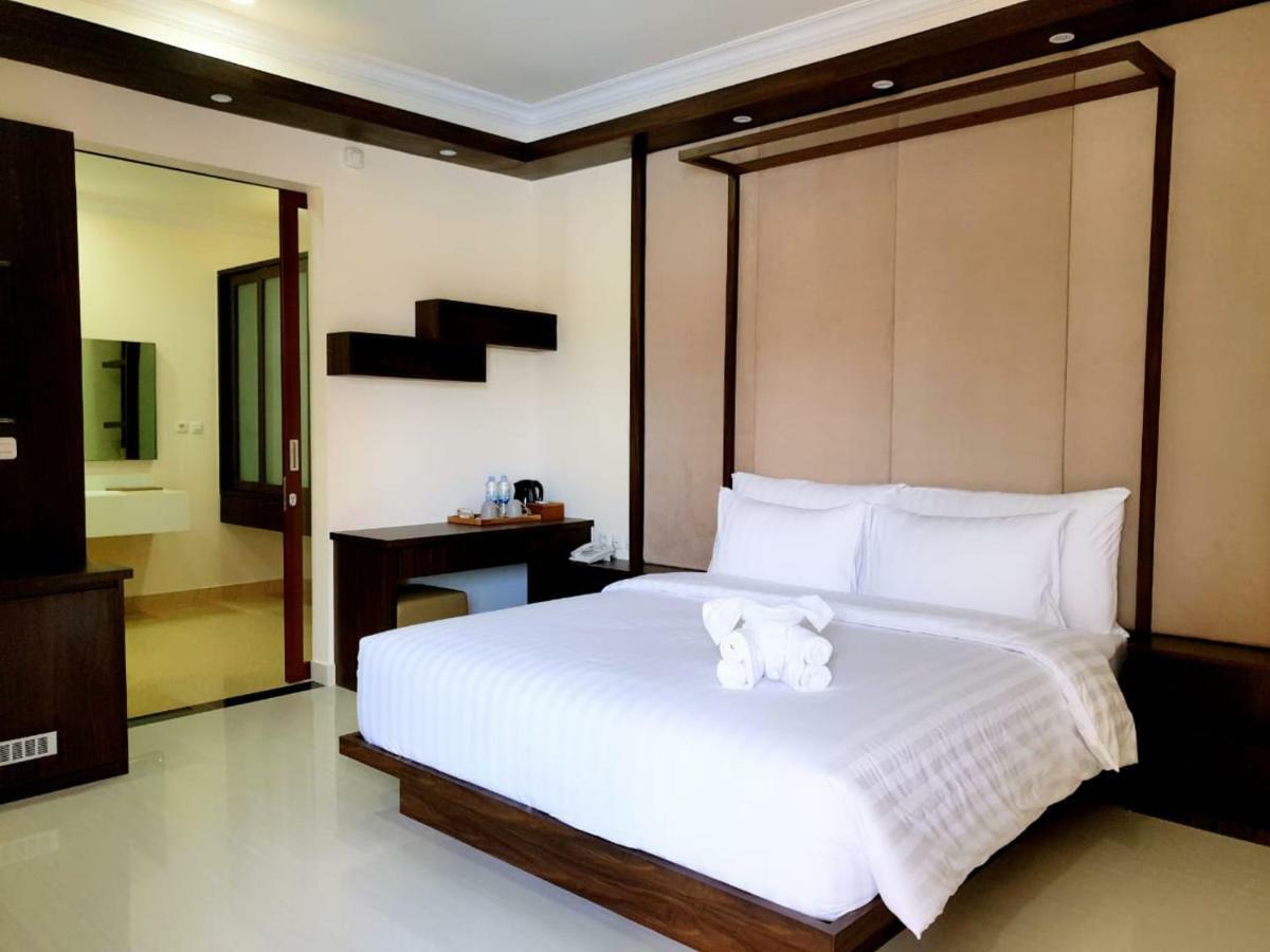 Belitung Holiday Resort Sijuk Екстер'єр фото