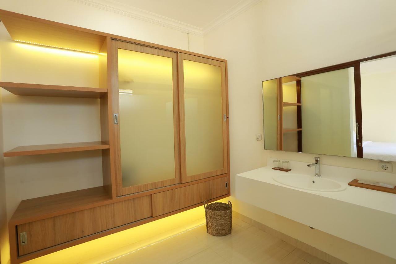 Belitung Holiday Resort Sijuk Екстер'єр фото